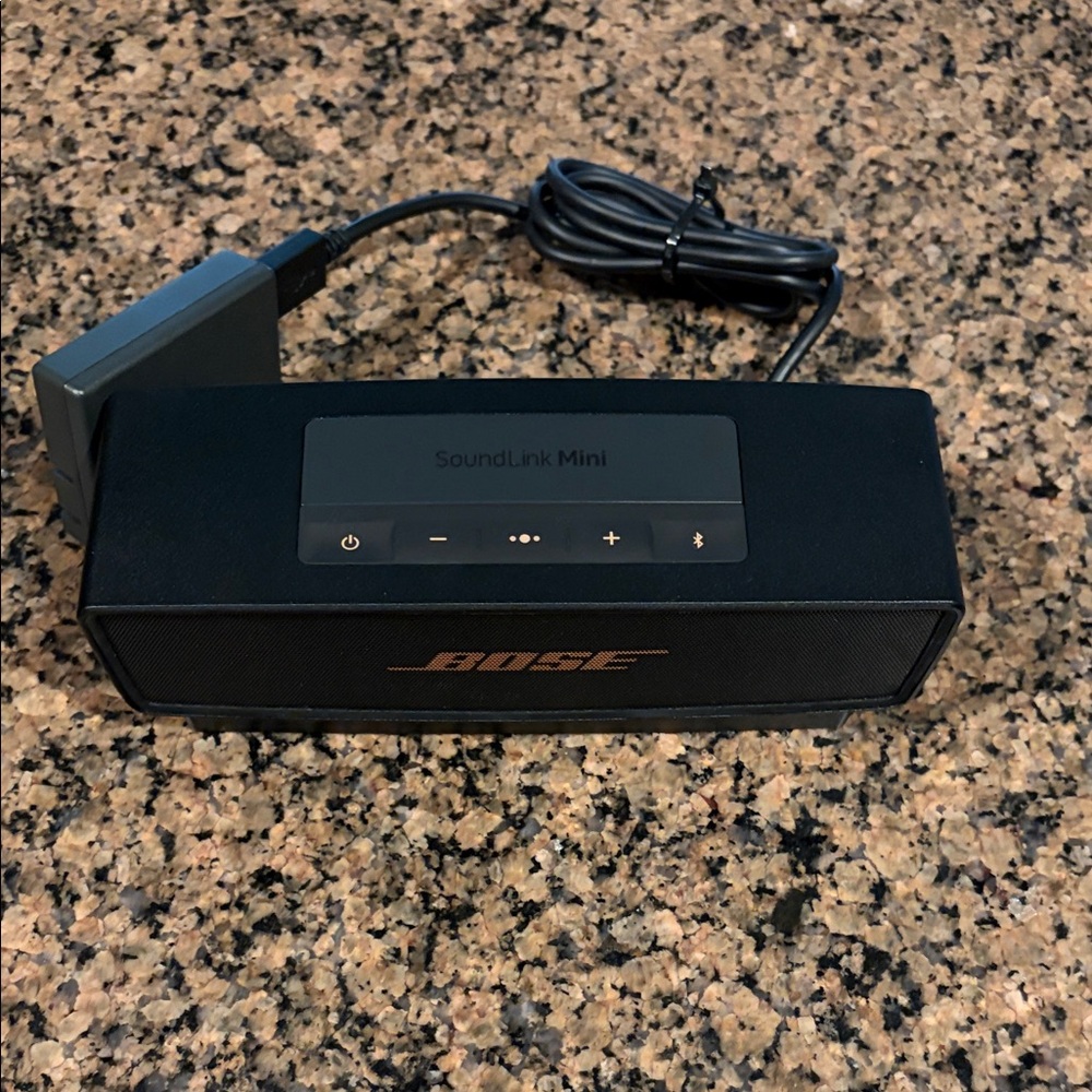 Bose SoundLink Mini Black Bluetooth Speaker